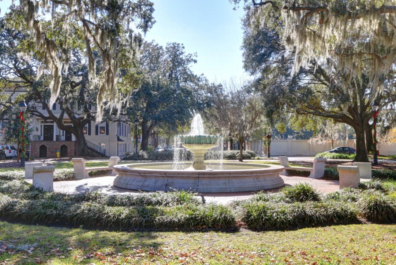 Orleans Square Villa Savannah Eksteriør billede